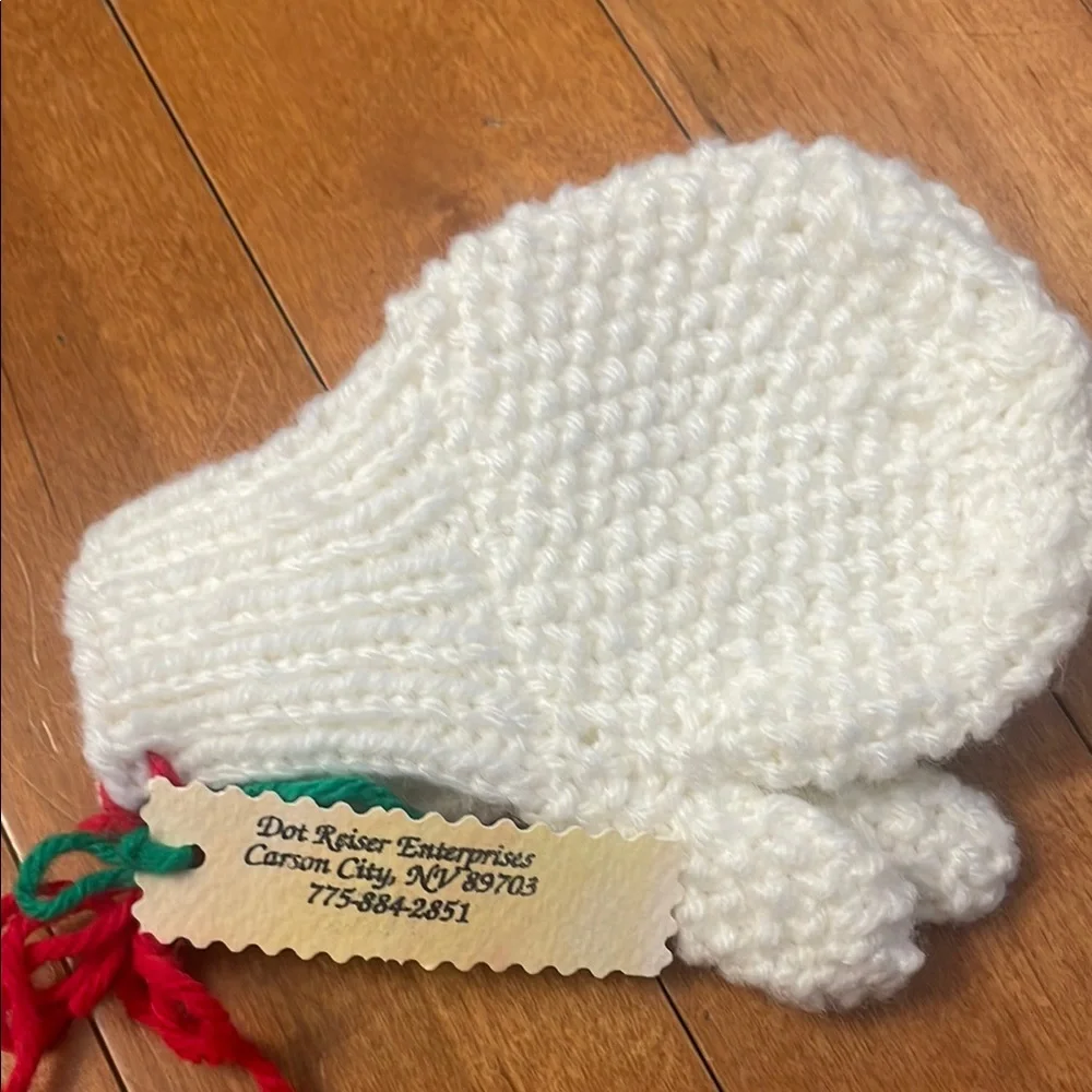Cozy White Knit Mittens for Kids
